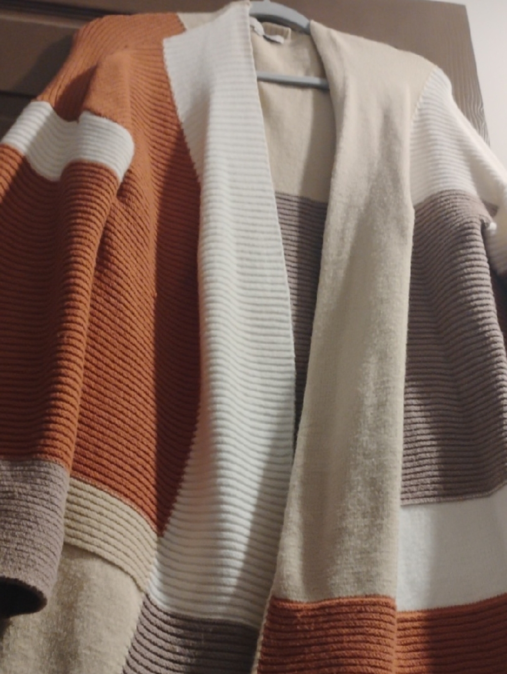 Colorblock Open-Front Cardigan in Cream, Rust & Taupe